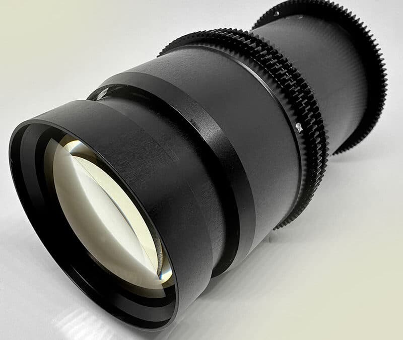 Zoom lens for 1-inch format nuclear cameras